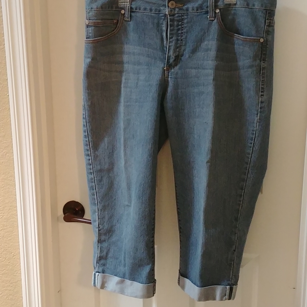 Faded Glory Denim Capri Pants